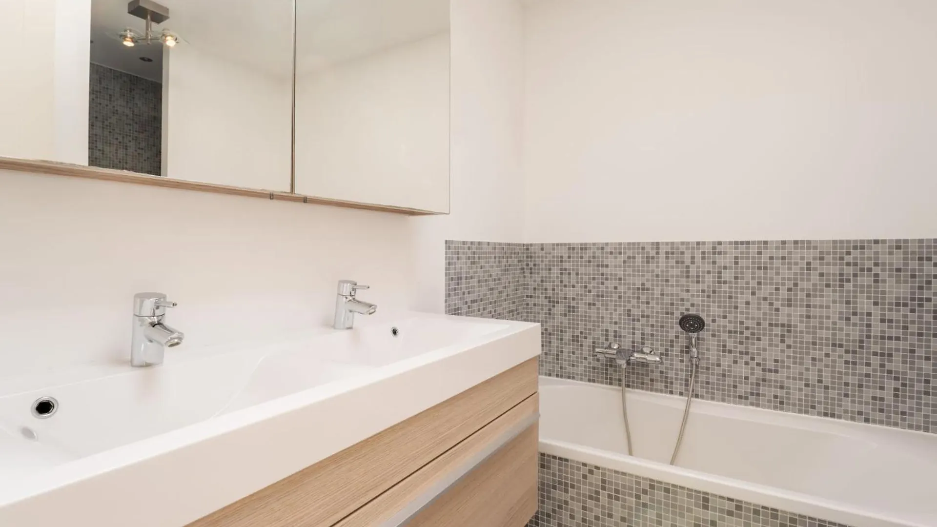 Apartment Residentie Albatros By Interhome Bredene 0*,